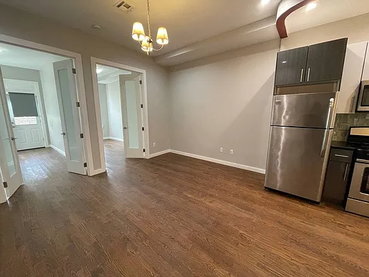 Rented by Greenrock Management | media 3