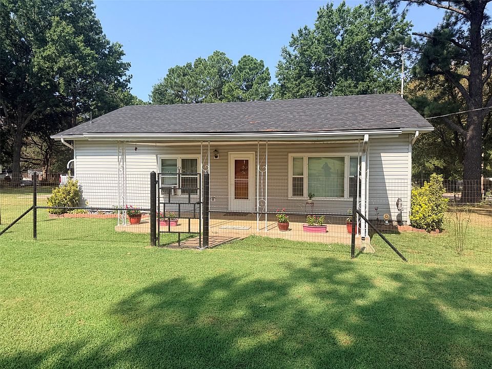 1st image of 23355 Flax Ave