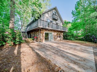 29 Rockledge Rd, Spruce Pine, NC 28777