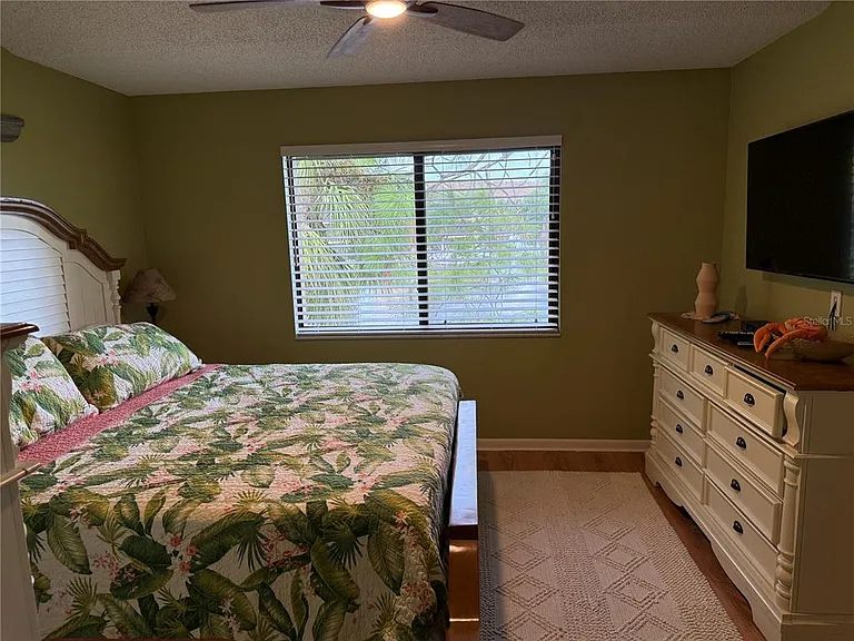 5770 Ashton Lake Dr #8 — Photo 24