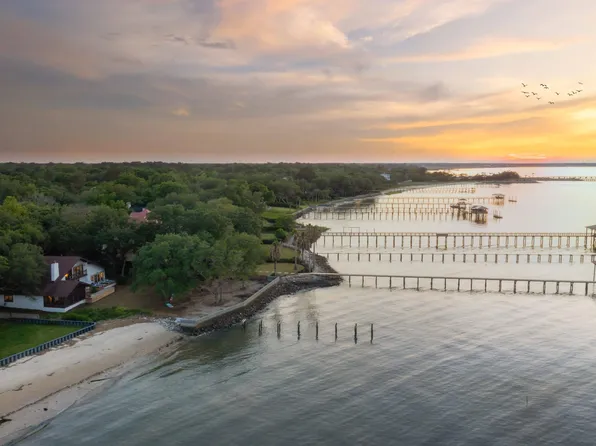 446 Wampler Dr, Charleston, SC 29412