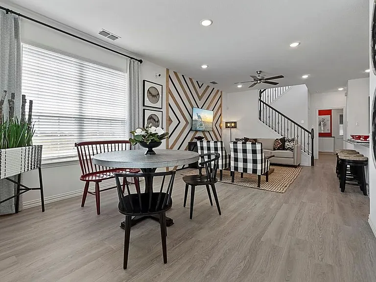 2820 Percheron Dr — Photo 8