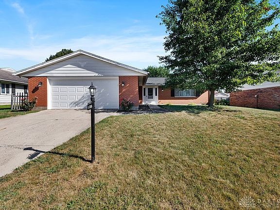 2nd image of 1708 Dubois Dr