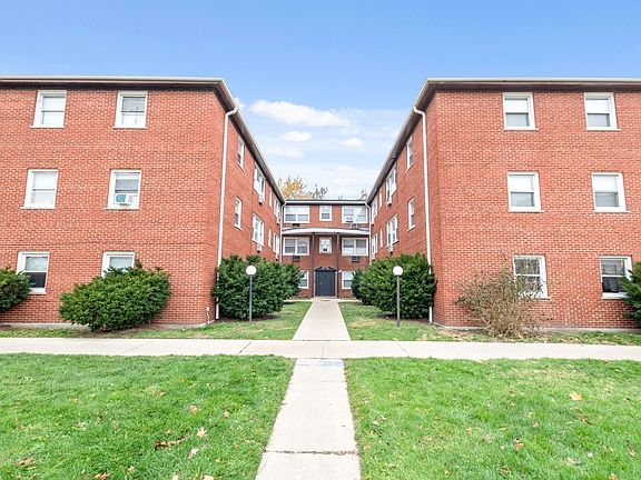 4th image of 7900-06 S Wabash Ave #7904-3A