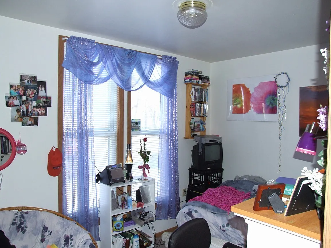 2 bed, 805 sqft, $840 — Photo 3