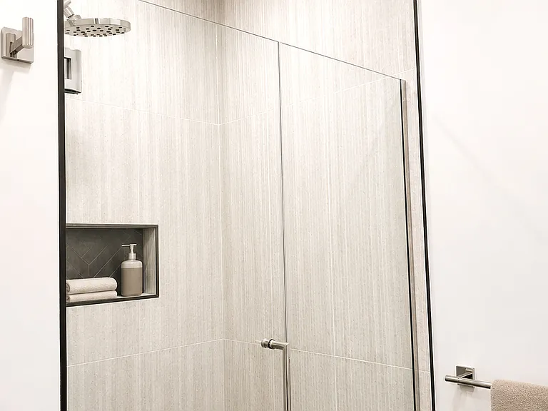 60 Exeter Rd #2B — Photo 7