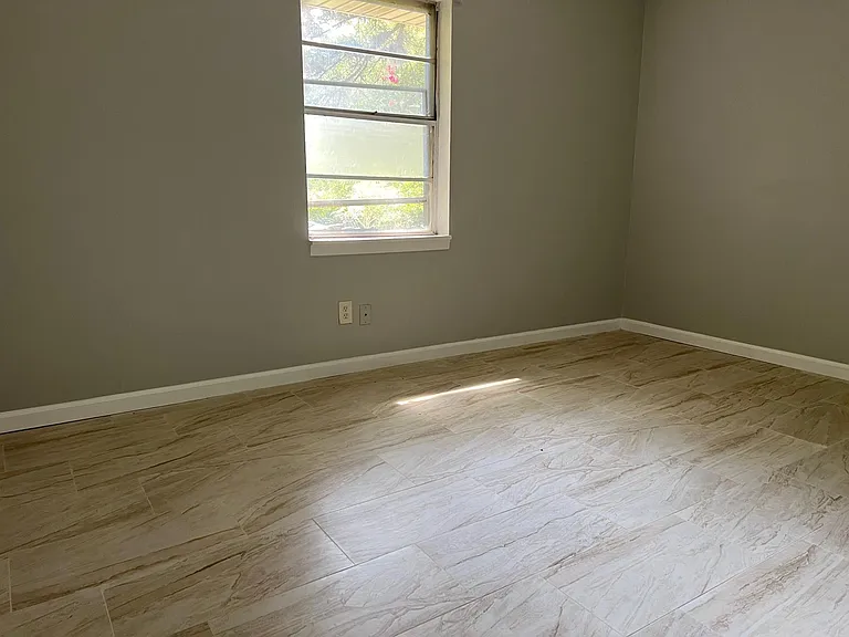 4351 Hendrix Dr — Photo 11