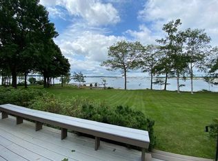 33 Jameson Point Rd #33, Rockland, ME 04841