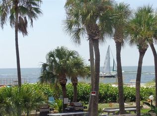 12625 Sunshine Ln, Treasure Island, FL 33706