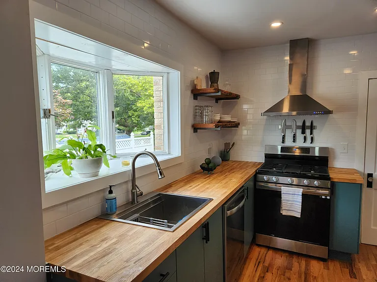 849 Central Ave — Photo 11