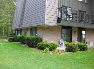 130 Flag Point APT 2, Roscommon, MI 48653