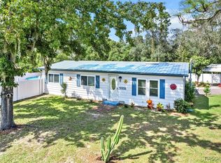 5551 W Meadow St, Homosassa, FL 34446