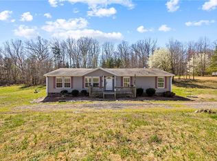 200 Steamboat Dr, Reidsville, NC 27320
