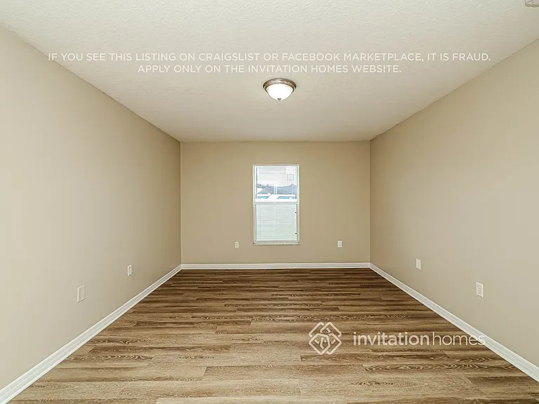 7319 Lumber Port Dr — Photo 8