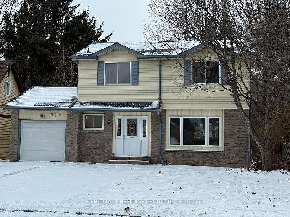 1st image of 913 Jacarandah Dr