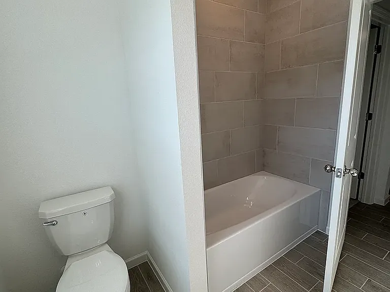 19436 SW 78th Pl — Photo 16
