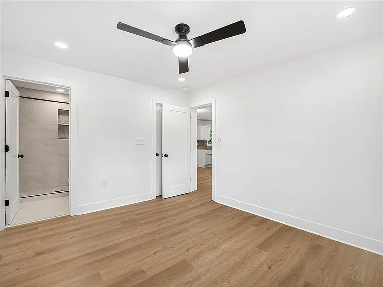 454 Oak Dr SE — Photo 15