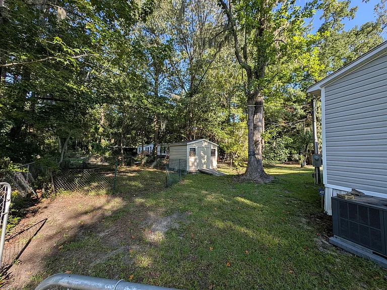 3307 Powell Dr — Photo 4