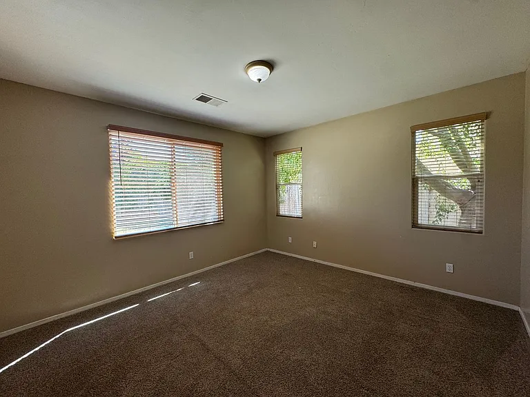 11713 Starlight Dr — Photo 7