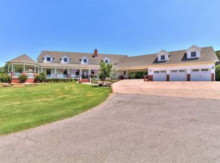 7 Ridge Dr, Ponca City, OK 74604