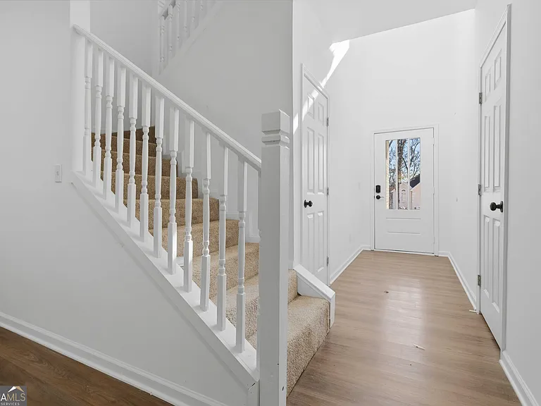 6938 Shadow Ridge Ln — Photo 5