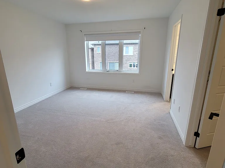 34 Routley St — Photo 14