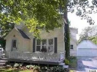 1109 N Water St, Owosso, MI