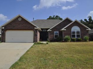 192 W Colorado Ave, Springdale, AR 72764