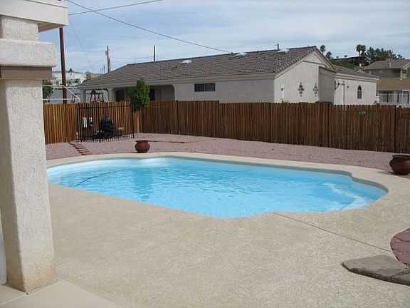 5th image of 4066 Highlander Ave