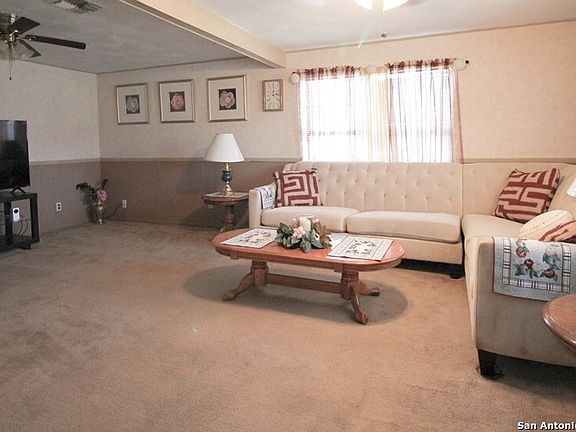 4th image of 810 Alta Vista
