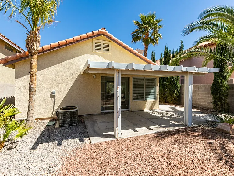 307 Cavalla St — Photo 43
