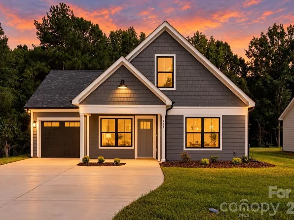 145 McCorkle St, York, SC 29745