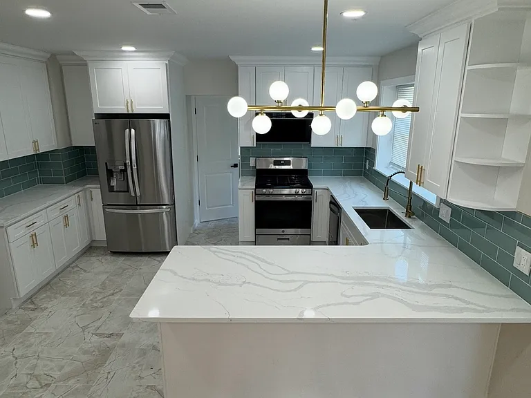 189 Meredith Ave — Photo 16