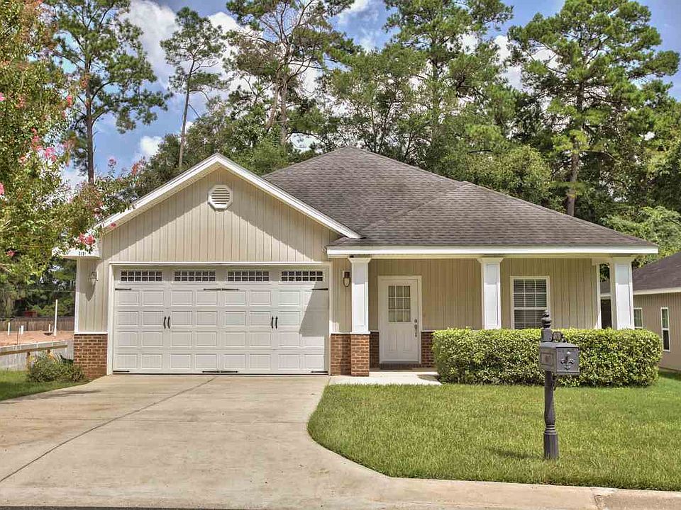 1st image of 2431 Ludmila Ln