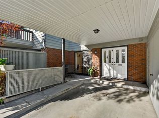 1050 Springfield Rd UNIT 107, Kelowna, BC V1Y 8J7