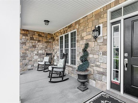 5th image of 11624 Olde Covington Way