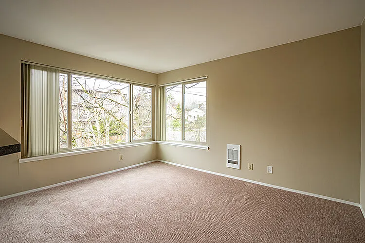 Wallingford Avenue Apartments — Photo 6