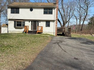 338 Turnpike St, South Easton, MA 02375
