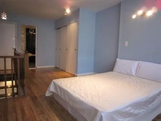 Rented by Douglas Elliman | media 22