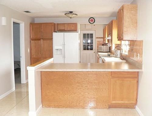 1st image of 153 Dahlia Dr