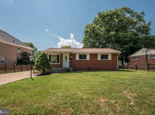 6214 Bren Mar Dr, Alexandria, VA 22312