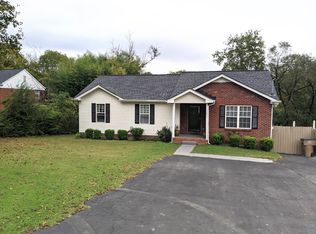 2826 Saint Edwards Dr, Nashville, TN 37211