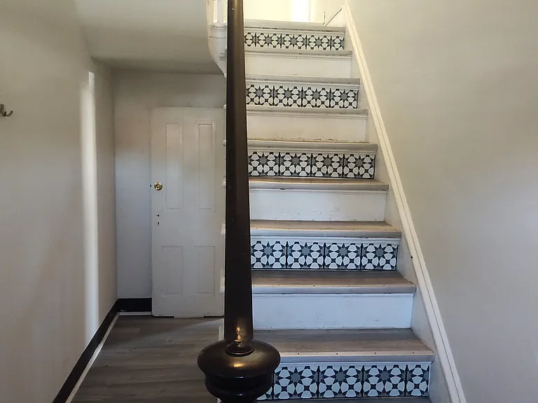 126 N Spring Garden St #A — Photo 4