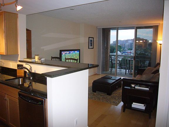 2nd image of 1020 N Highland St Unit 521