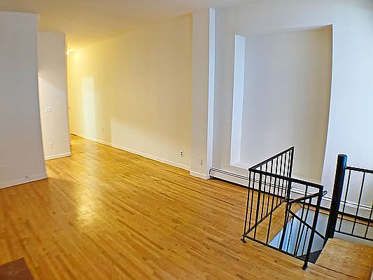 2nd image of 251 W 97th St APT 1G