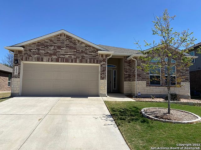 1st image of 2057 Flintshire Dr