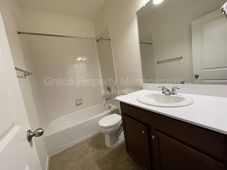 618 W 171st Pl — Photo 3