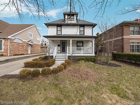 3rd image of 967 Ann St