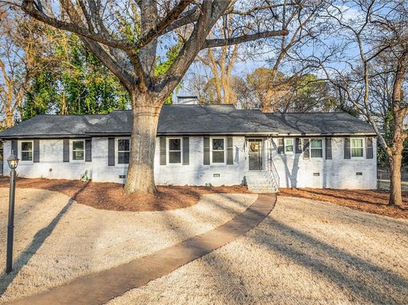 309 Garden Ter, Thomaston, GA 30286