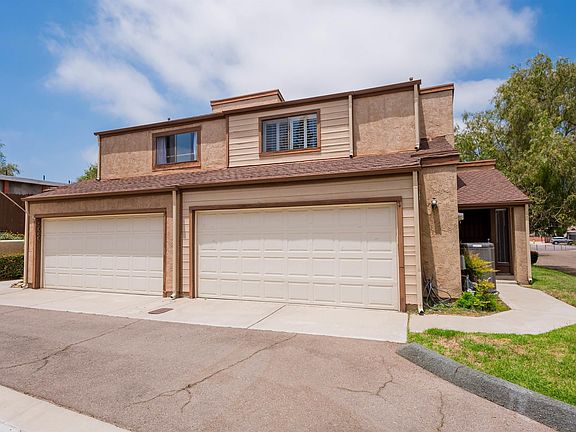 2nd image of 5076 Lambert Ln
